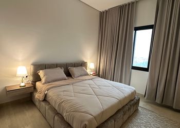 شقة فاخره بدخول ذاتي