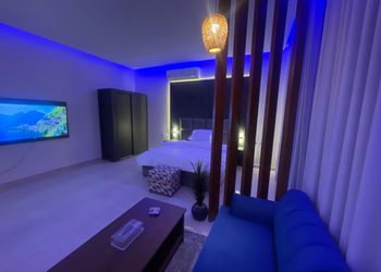 استديو بدخول ذاتي وسرير مريح 