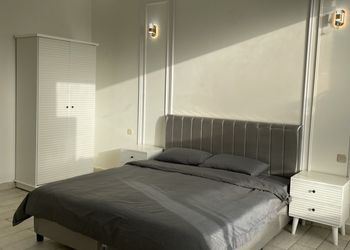 شاليه بمسطح اخضر