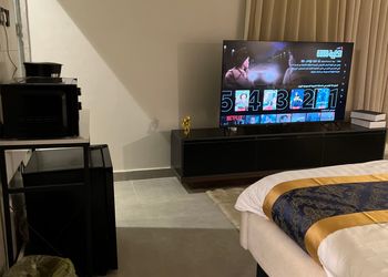 استديو هادئ بدخول ذاتي 