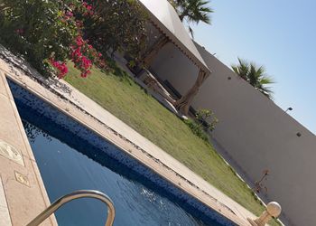 شاليه بمسبح