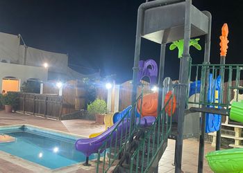 استراحة بملعب كرة قدم