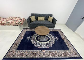 استديو هادئ بسريرين فردية