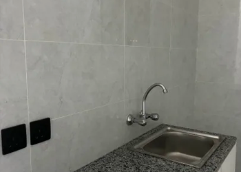 استديو هادئ بسرير ماستر 