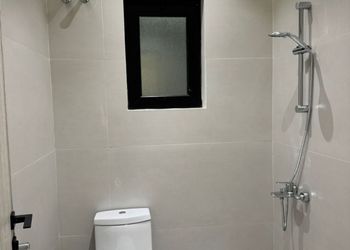 استديو بسرير ماستر وجلسة جانبية