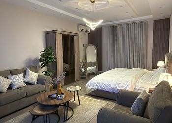 استديو بتصميم مودرن دخول ذاتي 