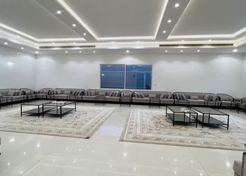 استراحة بمسطح اخضر