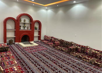 استراحة بمجلس ومسطح اخضر 