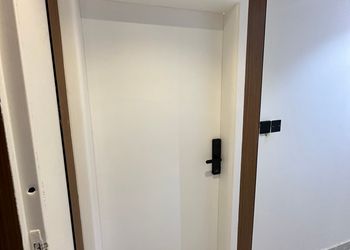 استديو بسرير ماستر