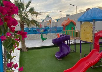 استراحة بجلسة خارجية و مجالس