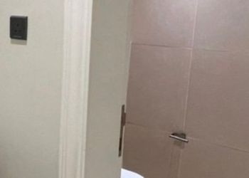 شقة بديكور عصري وبسيط