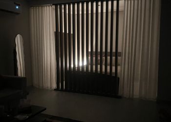 استديو هادئ بسرير ماستر 