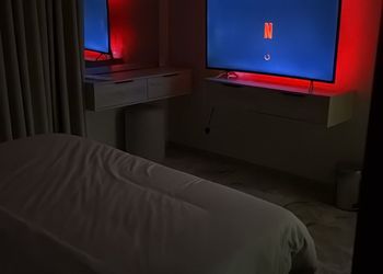 استديو هادئ بسرير ماستر 