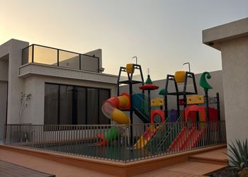 شاليه بمسبح