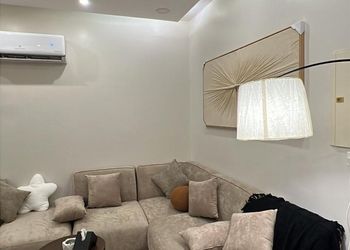شقة بغرفتين نوم وصالة