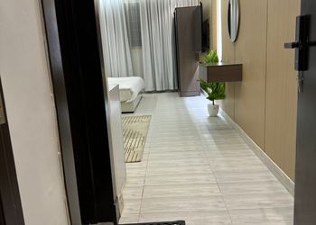 استديو هادئ بسرير ماستر 