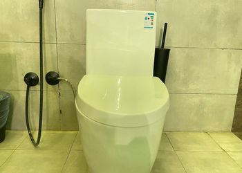 استديو هادئ بسرير ماستر