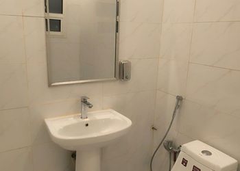 استديو بسرير ماستر