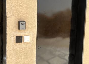 استديو بسرير ماستر ودخول ذاتي