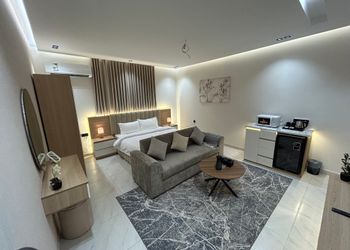 استديو بدخول ذاتي وسرير مريح 
