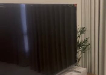 شقة بغرفة معيشة وغرفتين نوم 