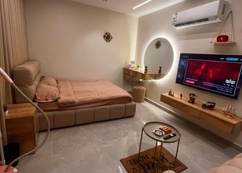 استديو بأثاث مريح وبسيط 