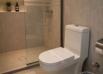 استديو هادئ بسريرين فردية