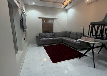شاليه بمسبح خارجي ومجلس 