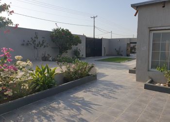 استراحة بمسطح اخضر والعاب مائيه 