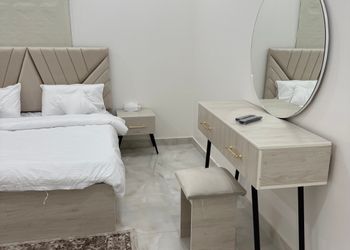 استديو هادئ بسرير ماستر 