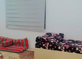 شقة بغرفتين نوم وغرفة جلوس 