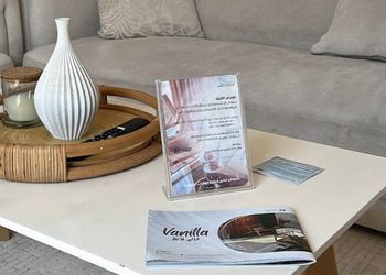 شاليه بغرفتين نوم ومسبح خارجي 