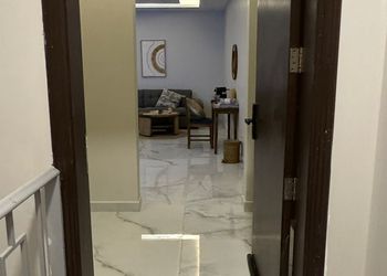 استديو بسرير ماستر وجلسة جانبية