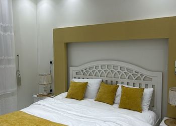 شاليه بغرفتين نوم و جلسة خارجية
