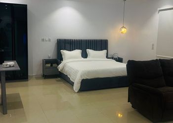 استديو بسرير ماستر ودخول ذاتي