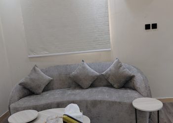 استديو بدخول ذاتي وسرير مريح 