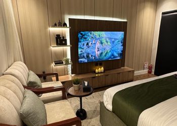 استديو هادئ بسرير ماستر 