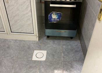 شقة بغرفة معيشة وغرفتين نوم 