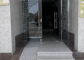 استديو أنيق بسرير ماستر وجلسة 