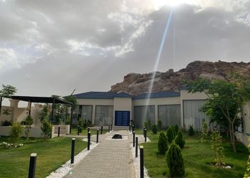 شالية بألعاب اطفال 