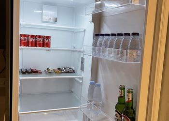 شقة بغرفتين نوم ودخول ذاتي 