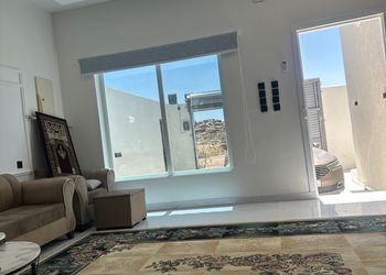 شاليه بغرفتين نوم ومسبح