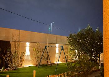 استراحة بمسبح خارجي 