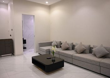 شاليه بغرفة نوم مطلة على المسبح 