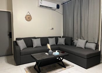 شقة واسعة وراقية بدخول ذاتي