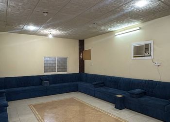 استراحة بمجلس وجلسة خارجية 