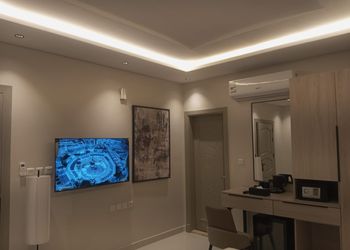 استديو هادئ بسرير ماستر 