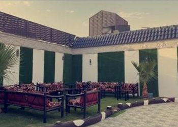 شاليه فاخر بالعاب مائية