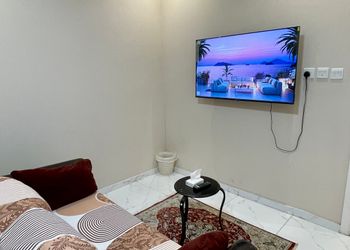 شقة بغرفتين نوم  وسط جدة 