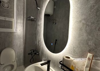 استديو هادئ بدخول ذاتي 